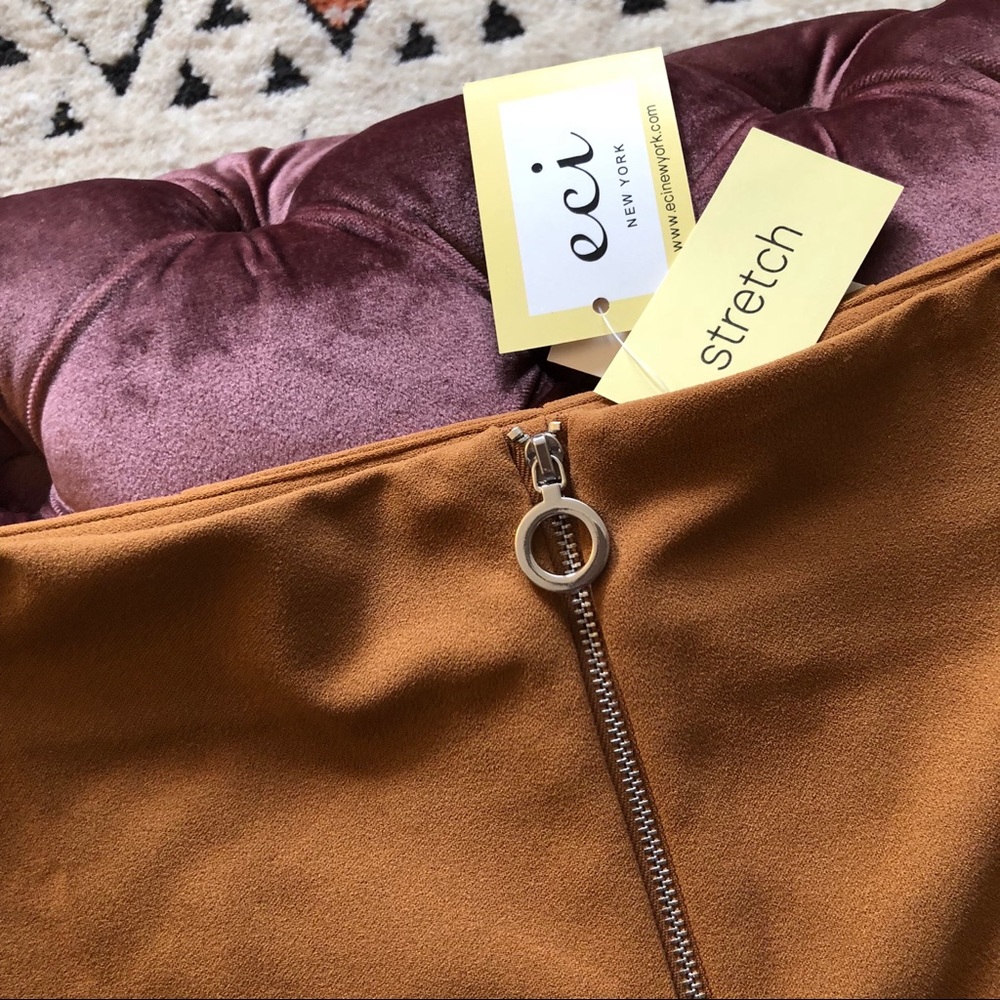 Eci Skirt, Camel color, Size Small - Picture 2 of 3